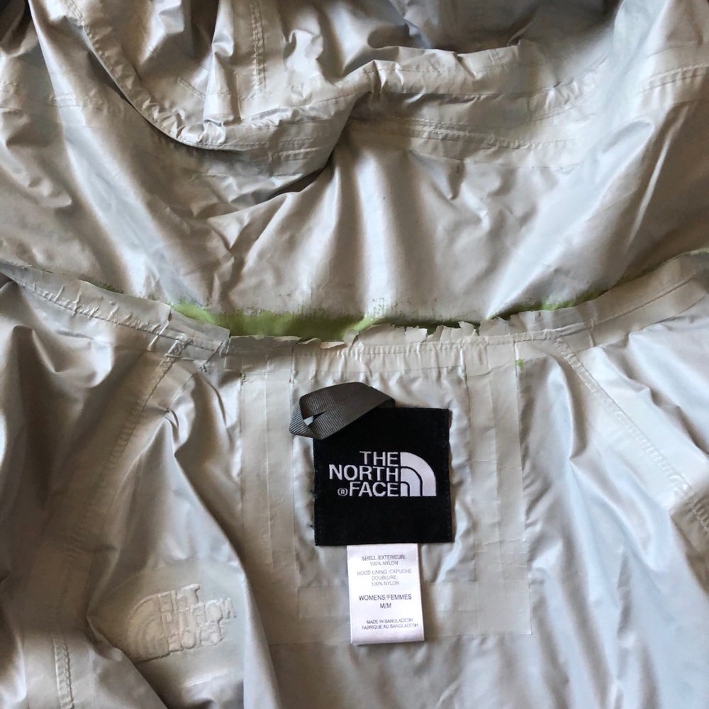 *SOLD North Face Hyvent Hooded Jacket Medium - Picture 6 of 8